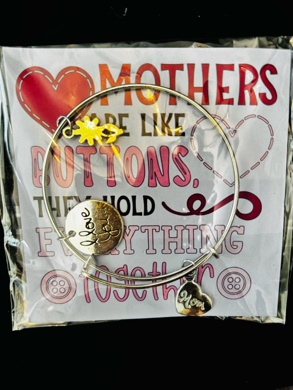 Silver Tone  'Love You Mom' Charm Bangle Bracelet - Cute Gift for Mom
